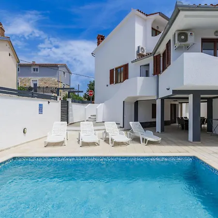 Jadreski By Interhome بيت للعطل