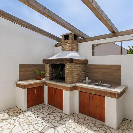 Casa de Férias Jadreski By Interhome *