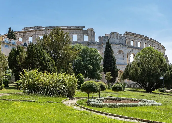 Casa de Férias Jadreski By Interhome Pula