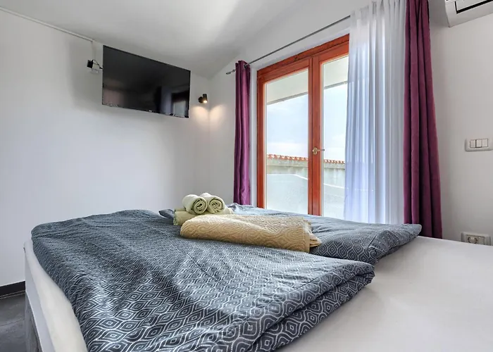 Jadreski By Interhome بولا