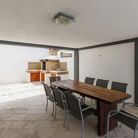 Jadreski By Interhome * Πούλα