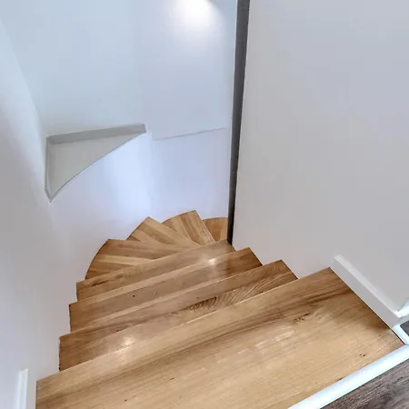 Jadreski By Interhome * Pula