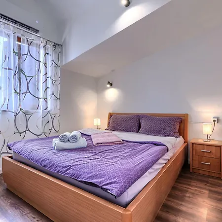 Jadreski By Interhome *