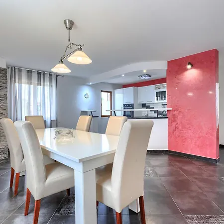 Feriehus Jadreski By Interhome