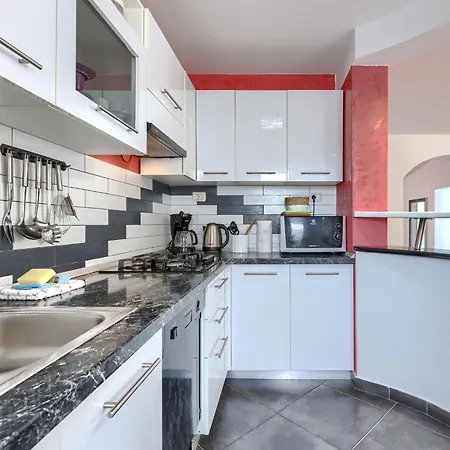 Jadreski By Interhome * Pula
