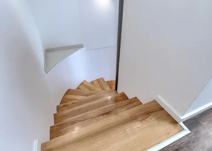 Jadreski By Interhome * Pula