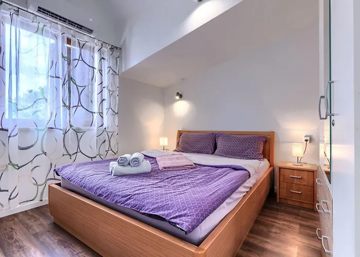 Jadreski By Interhome *